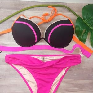 Victoria secret bikini 34DD